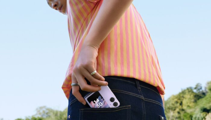masa depan smartphone flip