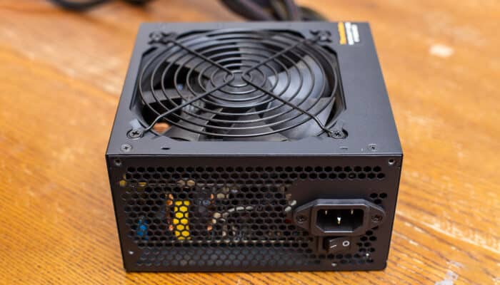 PSU Komputer: Fungsi, Jenis, dan 3 Cara Memilih Power Supply yang Tepat